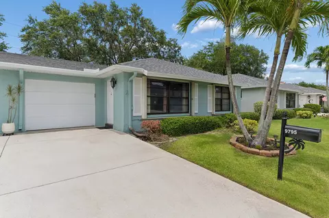 9795 Tabebuia Tree Dr #B, Boynton Beach, FL 33436