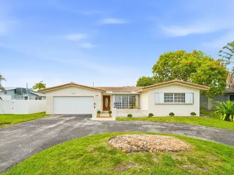 5501 Monroe St, Hollywood, FL 33021