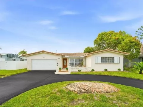 5501 Monroe St, Hollywood, FL 33021
