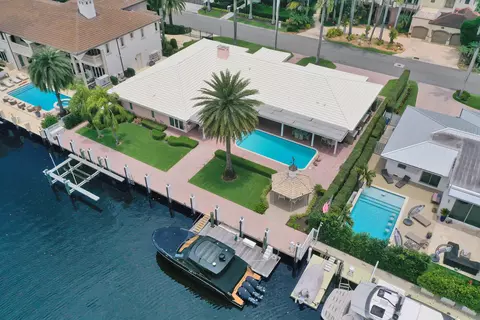 163 Nurmi Dr, Fort Lauderdale, FL 33301