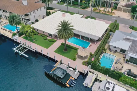 163 Nurmi Dr, Fort Lauderdale, FL 33301