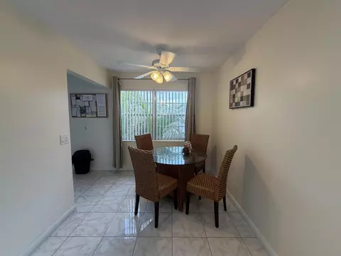 Dining - 229 E Durham E #229, Deerfield Beach, FL 33442 photo 1 of 1