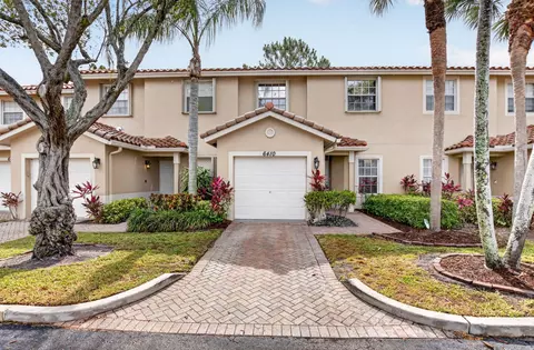 6410 Park Lake Cir, Boynton Beach, FL 33437