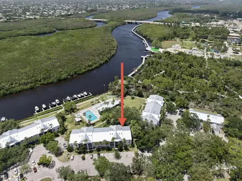 2516 SE Anchorage Cv #H-3, Port Saint Lucie, FL 34952