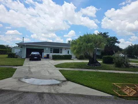 3059 W Medinah Cir W, Lake Worth, FL 33467