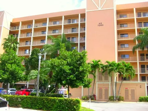 7260 Kinghurst Dr #406, Delray Beach, FL 33446