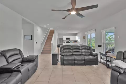 102 Pummelo Pl, Fort Pierce, FL 34981 photo 10