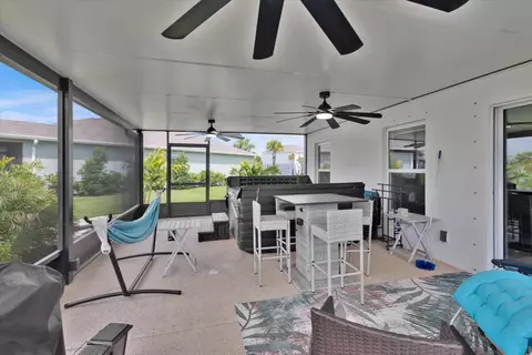 102 Pummelo Pl, Fort Pierce, FL 34981 photo 3