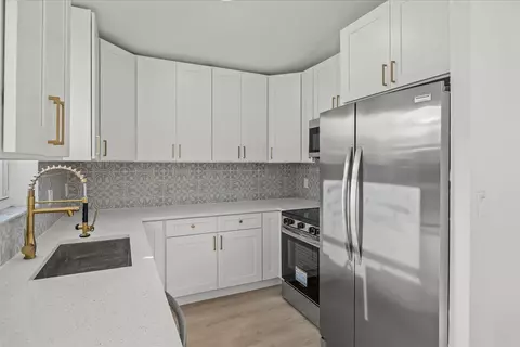 1561 NW 7th Ln, Pompano Beach, FL 33060