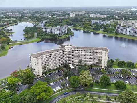 3095 N Course Dr #409, Pompano Beach, FL 33069