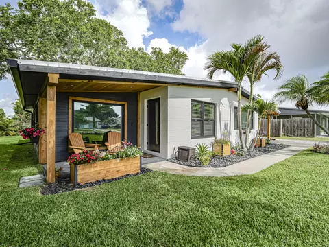 1611 4th Ave, Vero Beach, FL 32960