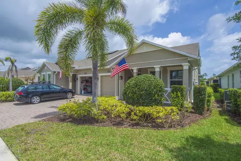 5932 Spicewood Ln, Vero Beach, FL 32966
