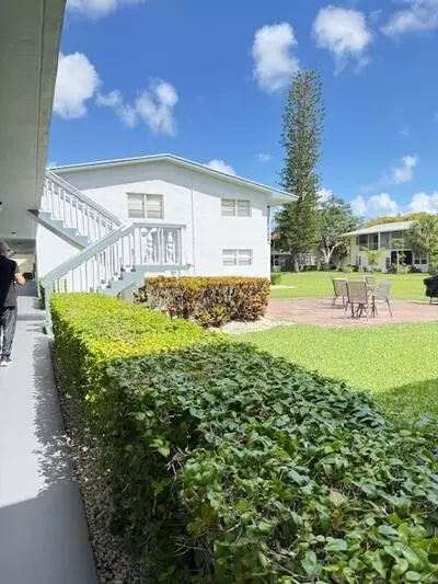 186 Norwich #186, West Palm Beach, FL 33417