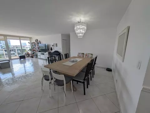 3140 S Ocean Dr #410, Hallandale Beach, FL 33009