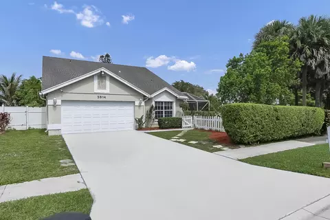 3814 Circle Lake Dr, West Palm Beach, FL 33417