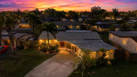 6830 NW 8th Ct, Margate, FL 33063