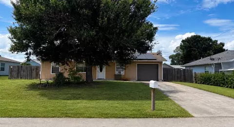 1271 SW Porter Rd, Port Saint Lucie, FL 34953