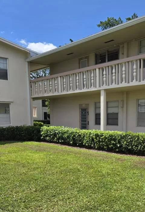 316 Farnham P #316, Deerfield Beach, FL 33442