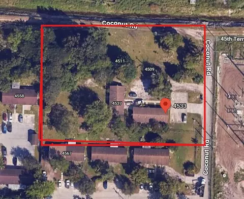 4537 Coconut Rd, Lake Worth, FL 33461