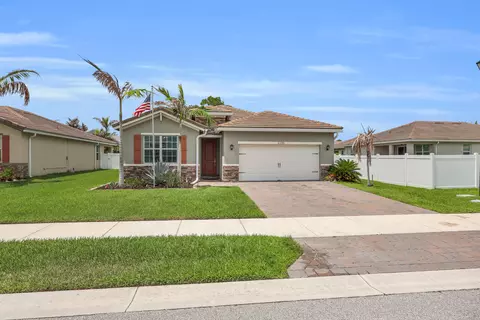 2335 SW Strawberry Ter, Palm City, FL 34990