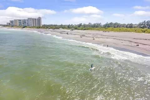 View/Area - 811 Oak Harbour Dr, Juno Beach, FL 33408 photo 19 of 22
