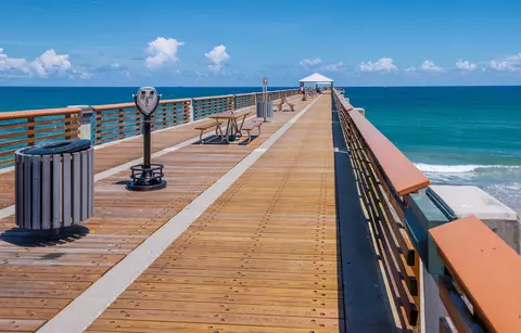 View/Area - 811 Oak Harbour Dr, Juno Beach, FL 33408 photo 17 of 22