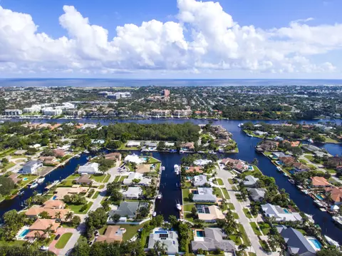 View/Area - 811 Oak Harbour Dr, Juno Beach, FL 33408 photo 13 of 22