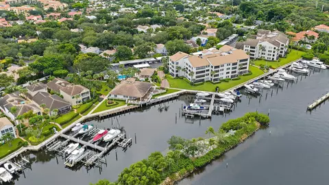 View/Area - 811 Oak Harbour Dr, Juno Beach, FL 33408 photo 12 of 22