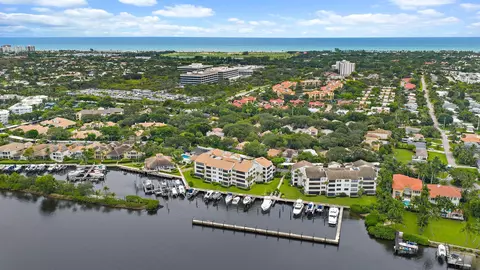 View/Area - 811 Oak Harbour Dr, Juno Beach, FL 33408 photo 11 of 22