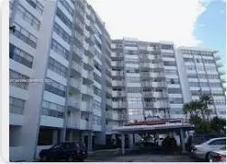 1300 NE Miami Gardens Dr #901E, Miami, FL 33179