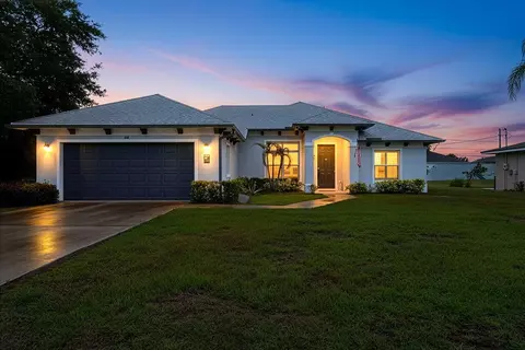 618 NW Billiar Ave, Port Saint Lucie, FL 34983