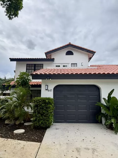 441 NE 38th St, Boca Raton, FL 33431
