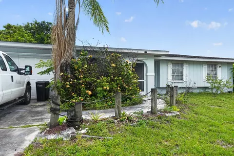 247 Airoso Blvd, Port Saint Lucie, FL 34983