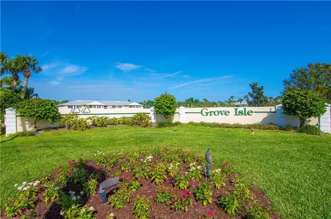 740 Lake Orchid Cir #104, Vero Beach, FL 32962