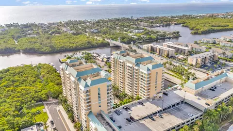 700 E Boynton Beach Blvd #407, Boynton Beach, FL 33435