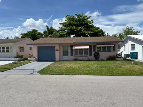 4517 NW 49th St, Tamarac, FL 33319