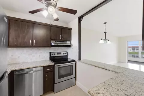 2651 E Sunrise Lakes Dr E #308, Sunrise, FL 33322