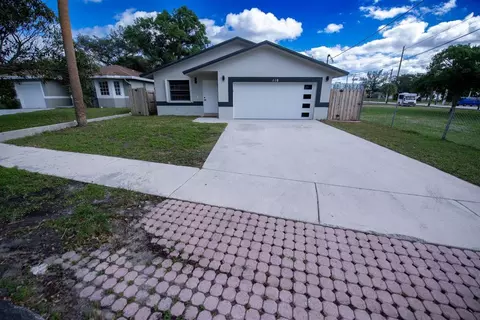 110 NW 6th Ave, Dania Beach, FL 33004