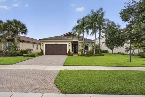 2886 Bellarosa Cir, Royal Palm Beach, FL 33411