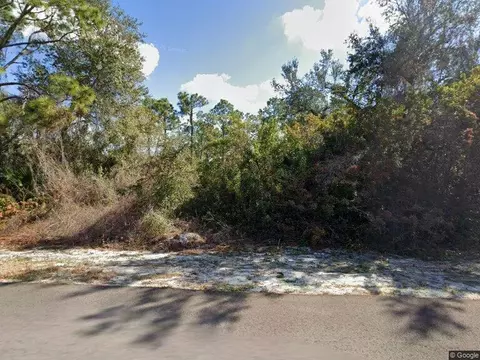 1860 Maurice Ave, Lehigh Acres, FL 33972