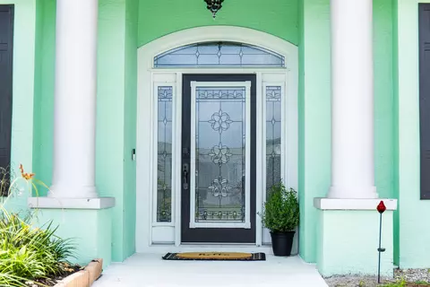 Entry Way - 2406 SE 31st St SE, Okeechobee, FL 34974 photo 1 of 7