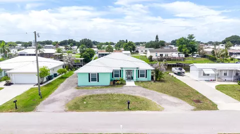 View/Area - 2406 SE 31st St SE, Okeechobee, FL 34974 photo 1 of 13