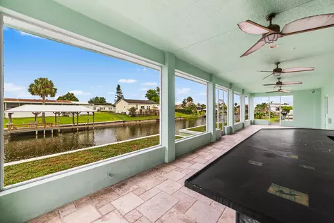 Exterior - 2406 SE 31st St SE, Okeechobee, FL 34974 photo 13 of 14