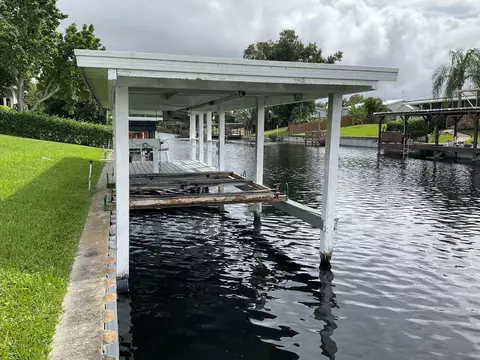 2518 SE 32nd St, Okeechobee, FL 34974 photo 2