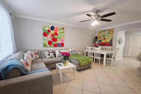 2018 S 10th St #C, Fort Pierce, FL 34950