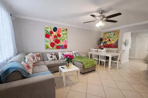 2018 S 10th St #C, Fort Pierce, FL 34950