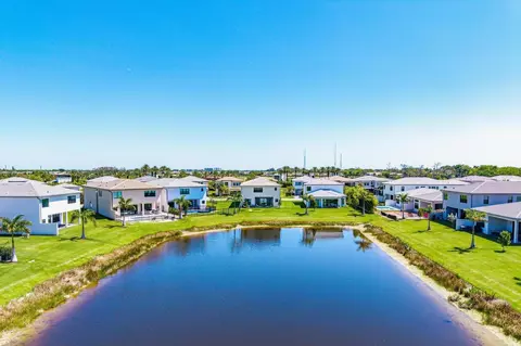 9370 Sunflower Meadow Rd, Boca Raton, FL 33434