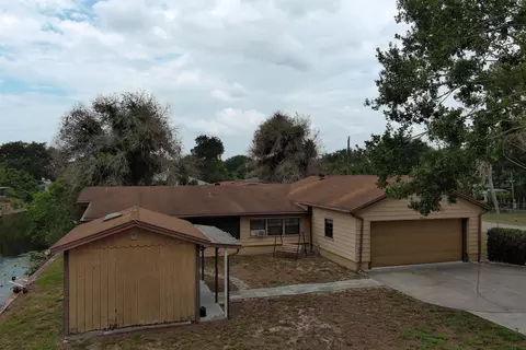1013 9th St, Okeechobee, FL 34974 photo 5