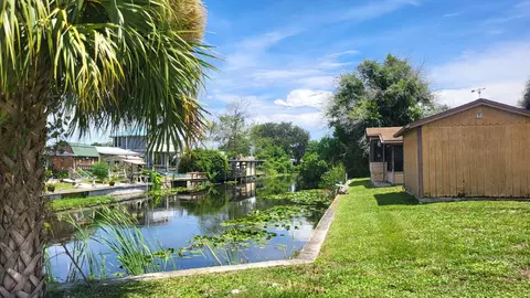 1013 9th St, Okeechobee, FL 34974 photo 10