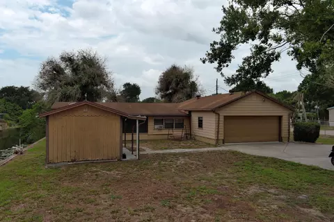 1013 9th St, Okeechobee, FL 34974 photo 4